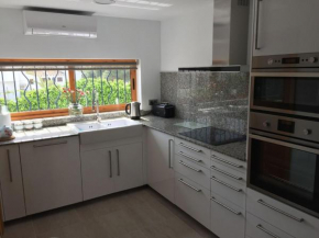 Cabo Roig, Beachside, 3 bed Townhouse, CJ2 - Close to CJ1